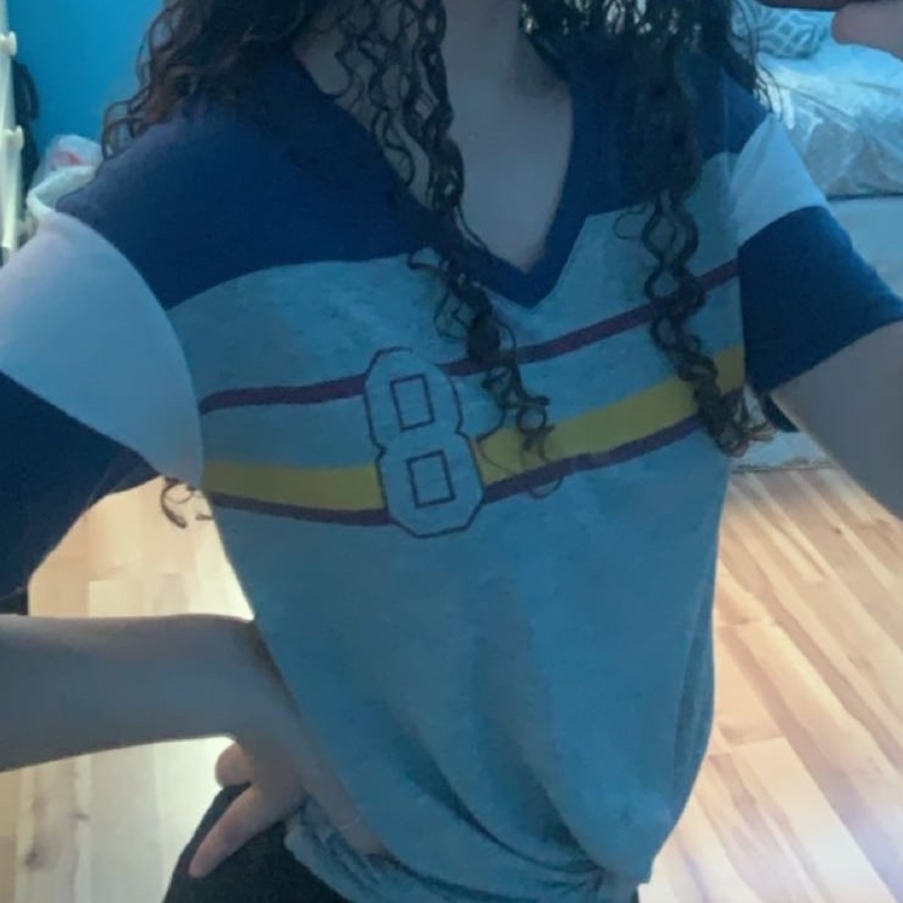 V neck T-shirt